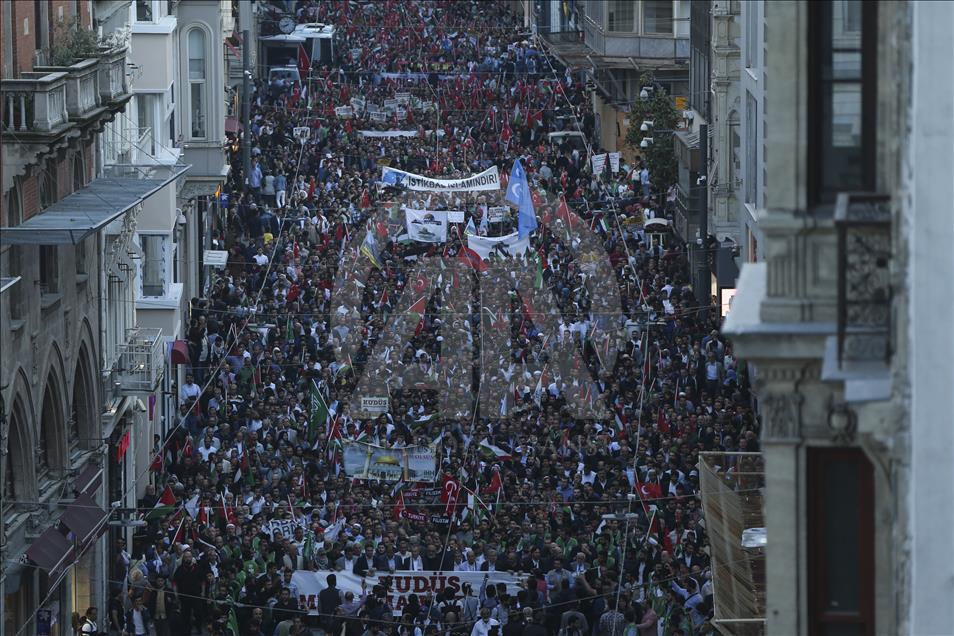 ABD'nin Tel Aviv Büyükelçiliğini Kudüs'e taşımasına tepki