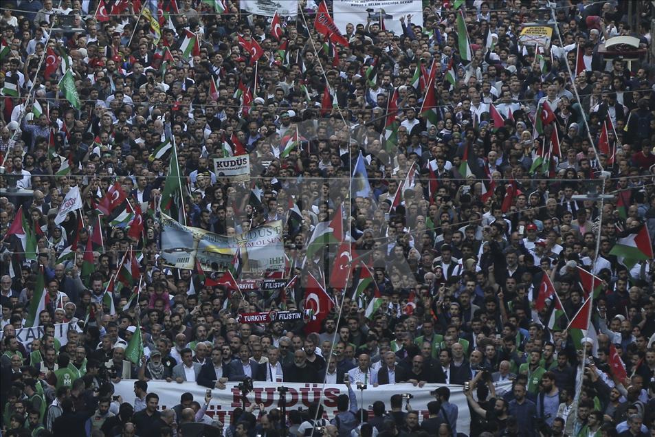 ABD'nin Tel Aviv Büyükelçiliğini Kudüs'e taşımasına tepki