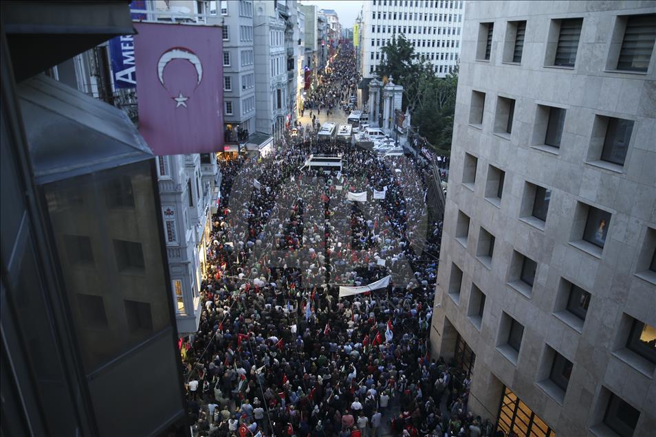 ABD'nin Tel Aviv Büyükelçiliğini Kudüs'e taşımasına tepki