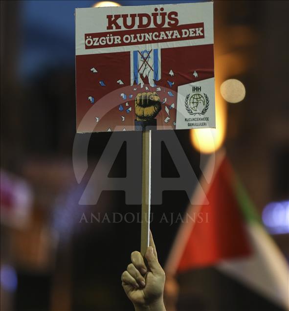 ABD'nin Tel Aviv Büyükelçiliğini Kudüs'e taşımasına tepki