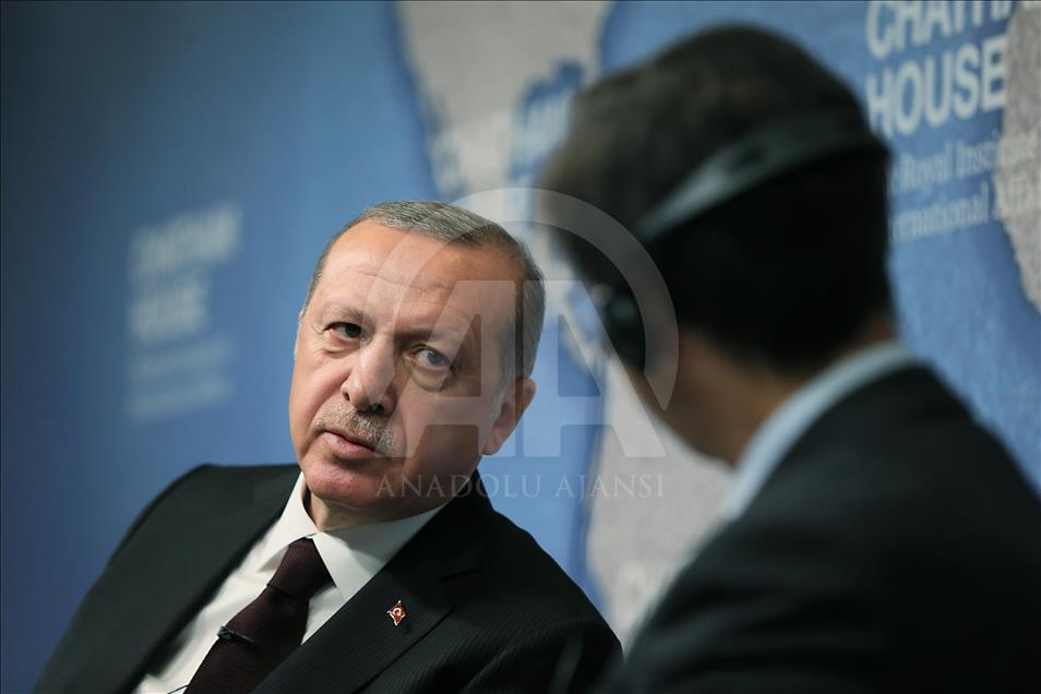 Erdoğan, Chatham House’da katılımcılara hitap etti