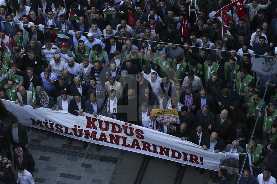 ABD'nin Tel Aviv Büyükelçiliğini Kudüs'e taşımasına tepki