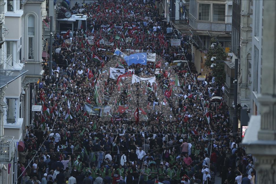 ABD'nin Tel Aviv Büyükelçiliğini Kudüs'e taşımasına tepki