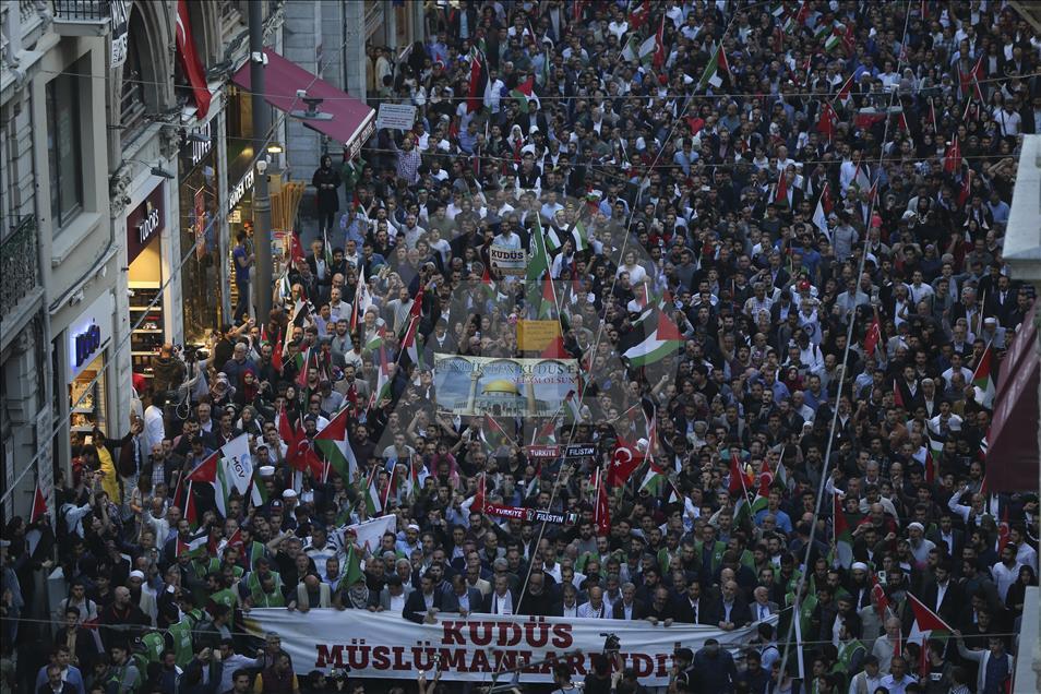 ABD'nin Tel Aviv Büyükelçiliğini Kudüs'e taşımasına tepki
