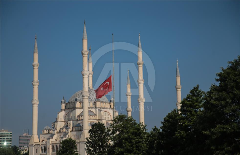 Filistin'e yönelik saldırılar için üç günlük yas