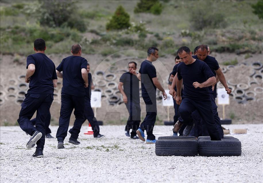 Bekçi adaylarına "özel harekat" eğitimi