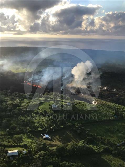 Erupción de volcán en Hawái destruye docenas de estructuras