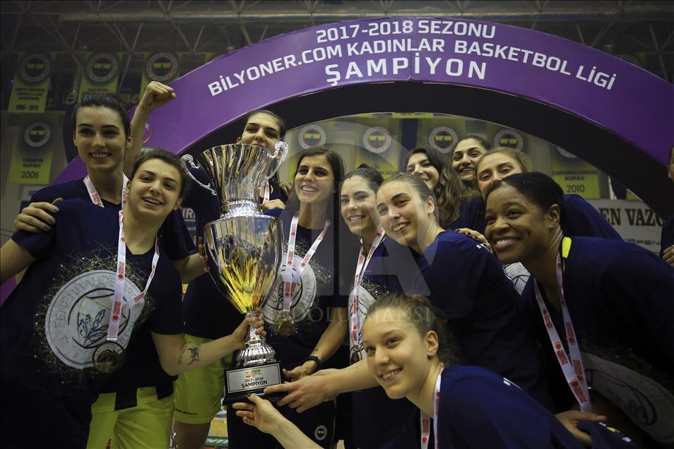 Bilyoner.com Kadınlar Basketbol Ligi'nde şampiyon Fenerbahçe