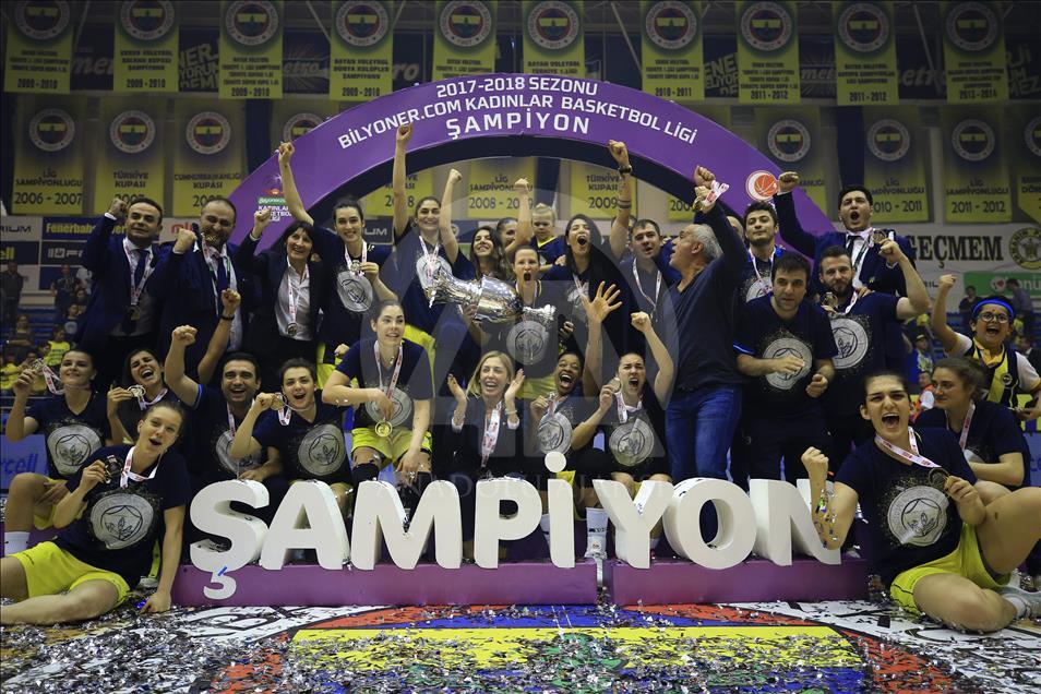 Bilyoner.com Kadınlar Basketbol Ligi'nde şampiyon Fenerbahçe