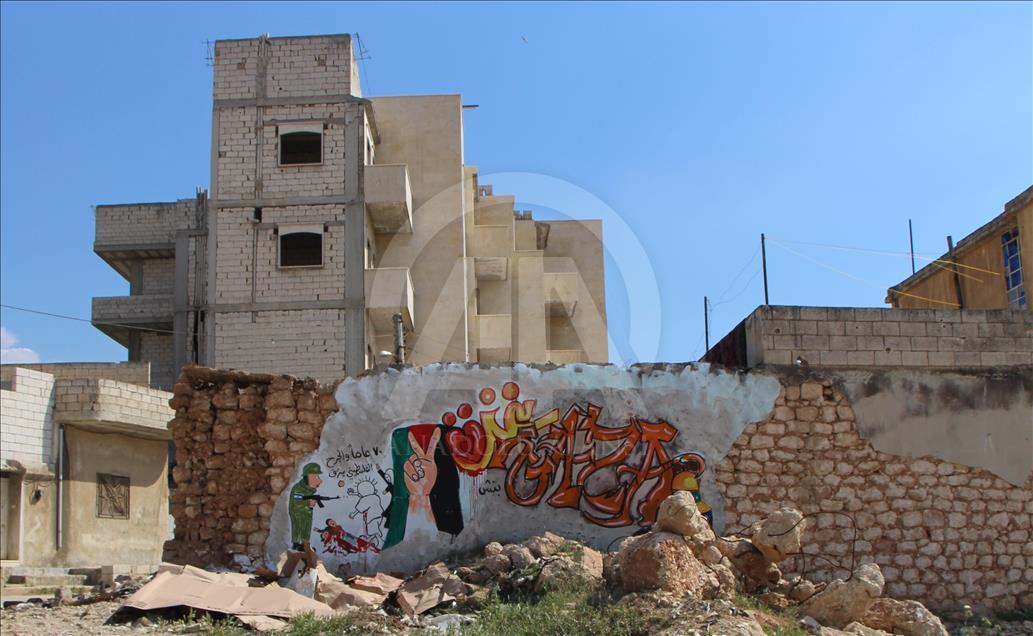 İdlib'den Kudüs ve Gazze'ye grafitili destek