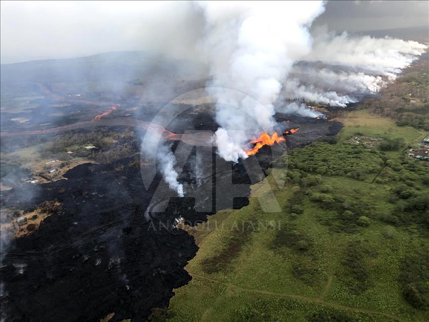 Kilauea Yanardağı lav püskürtmeye devam ediyor