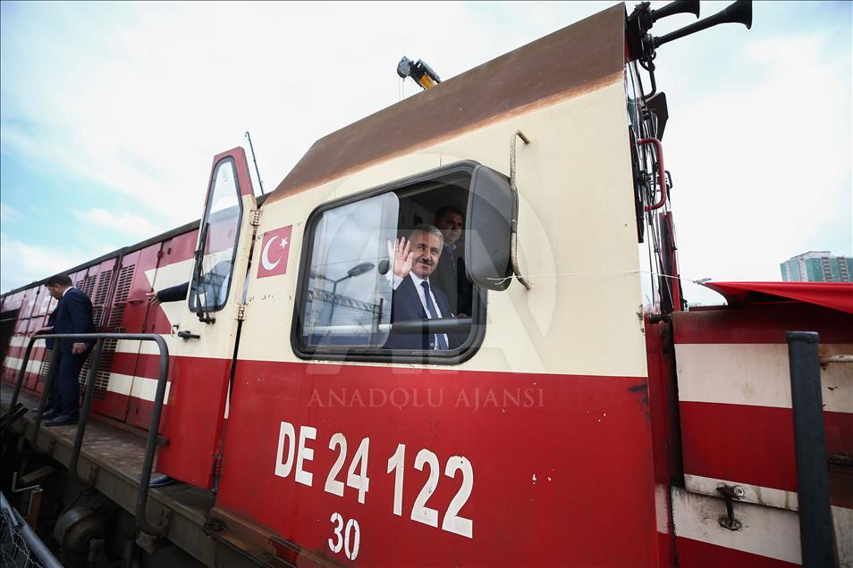Gebze-Halkalı Banliyö Hattında çalışmalar sürüyor
