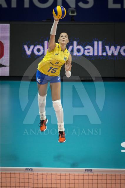 Argentina vs Brasil en el Volleyball Nations League de la FIVB en Turquía