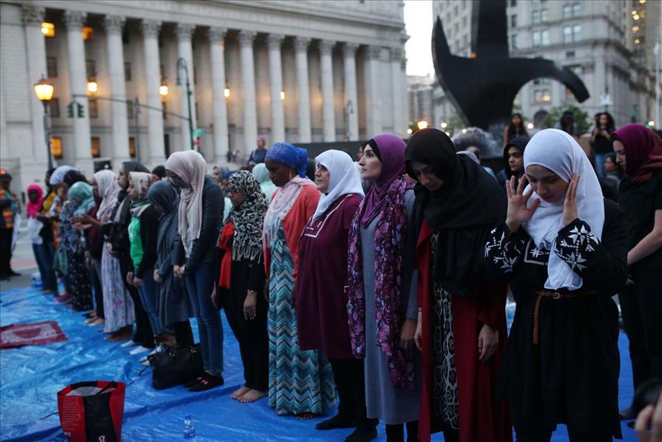 Iftar en solidaridad con los musulmanes e inmigrantes en Nueva York