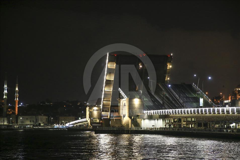 Karaköy yeni iskelesine kavuştu