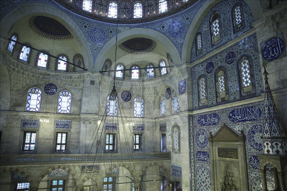 Bu camide "cennet"ten parçalara dokunmak mümkün
