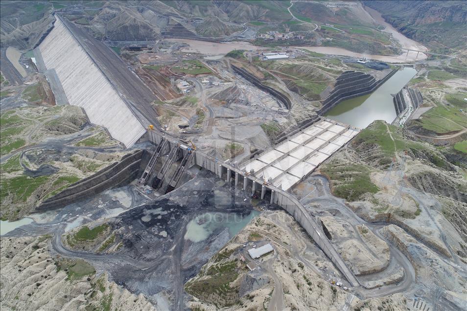 Ilısu Barajı ve HES'ten ülke ekonomisine yıllık 1,5 milyar liralık katkı