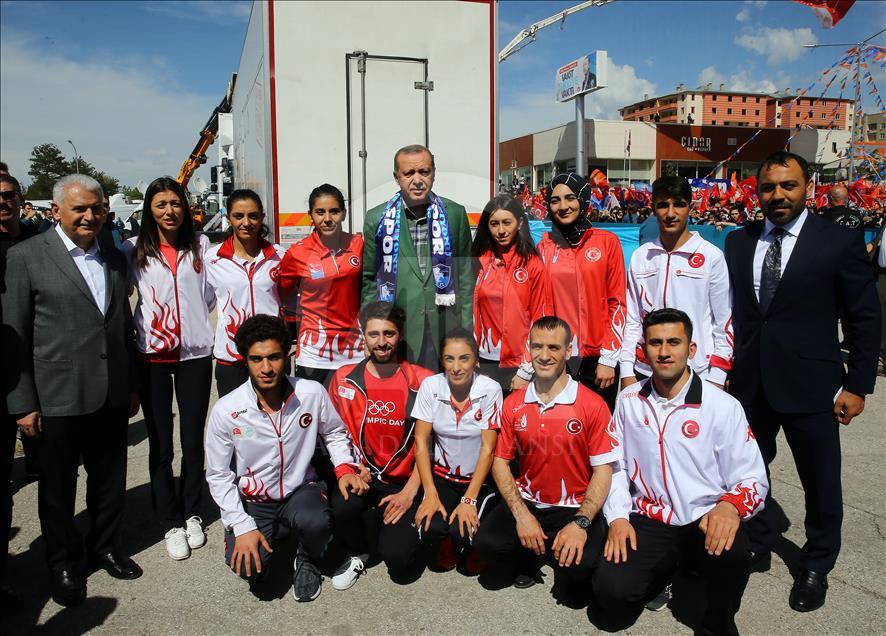 AK Parti'nin Erzurum mitingi