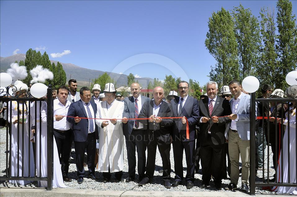 В Кыргызстане при содействии Турции построена мечеть
