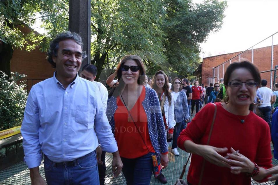 Así votaron los candidatos a la presidencia de Colombia