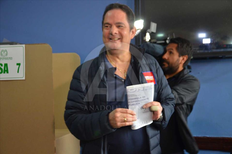 Así votaron los candidatos a la presidencia de Colombia