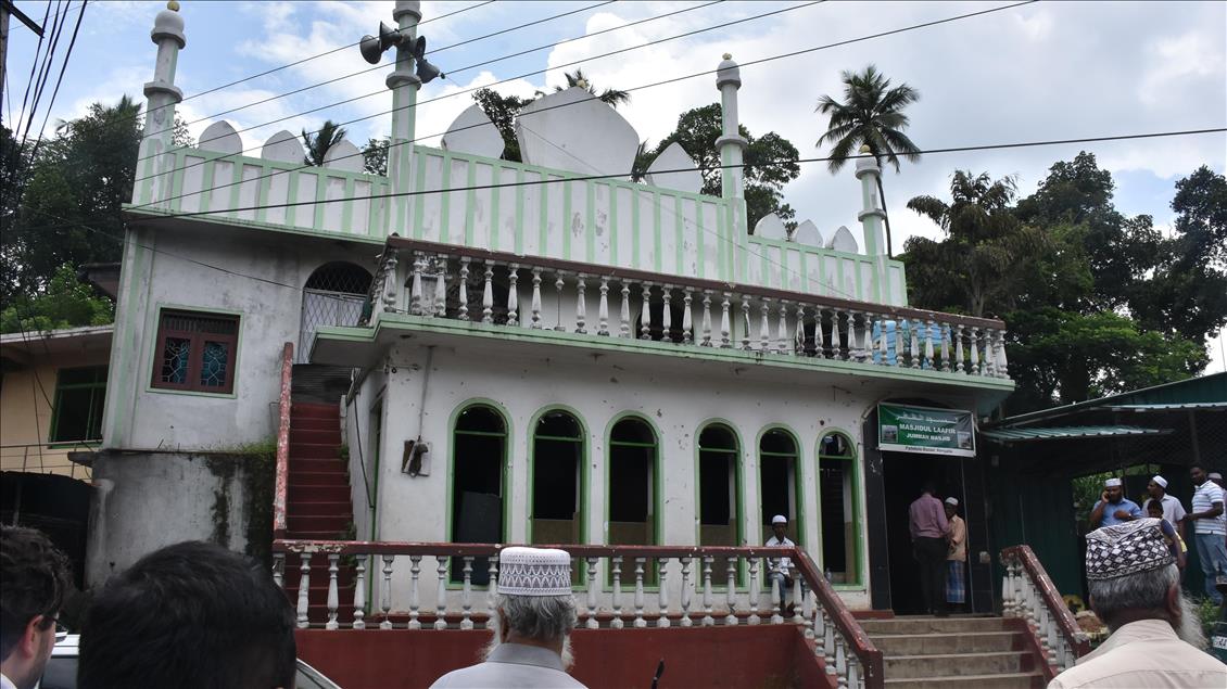 TDV Müslümanların yaralarını sarmak için Sri Lanka'da