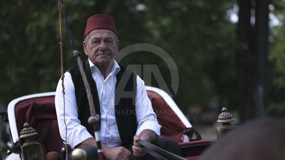 Saraybosnalı ailenin bir asırlık fayton geleneği