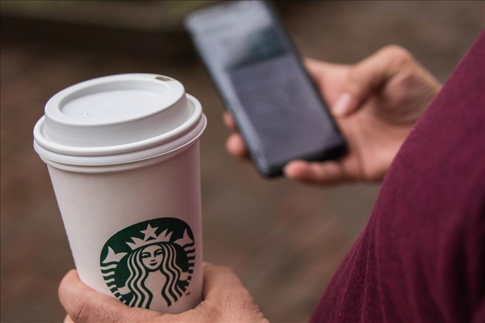 Starbucks to close over 8000 stores for Bias Training
