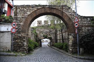 Портите на стариот Истанбул сè уште живеат во имињата на населбите