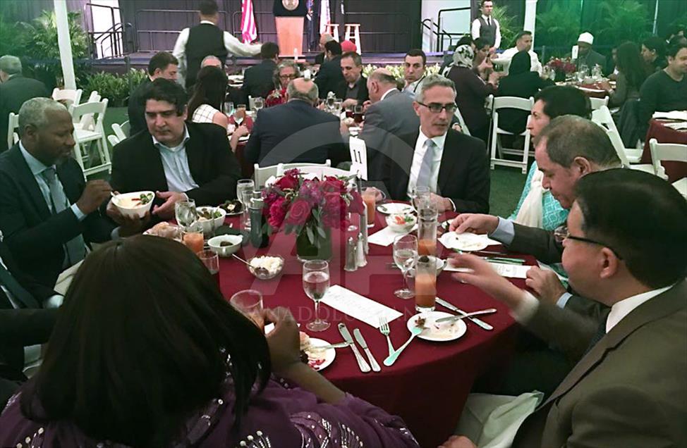 Walikota New York beri jamuan iftar kepada perwakilan Muslim