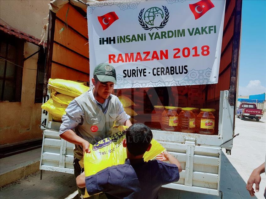 Suriye’nin yetimleri Türkiye’ye emanet
