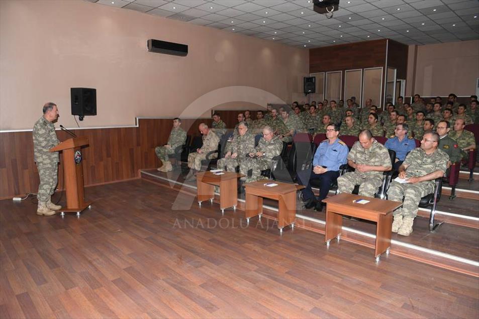 Genelkurmay Başkanı Orgeneral Hulusi Akar, Hakkari'de