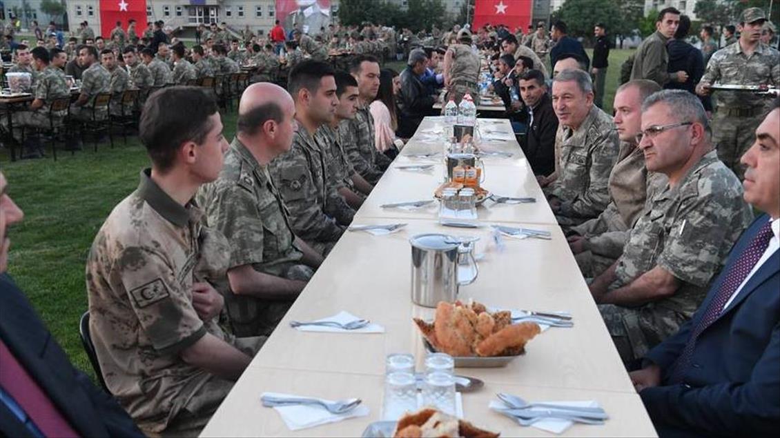 Genelkurmay Başkanı Orgeneral Hulusi Akar, Hakkari'de