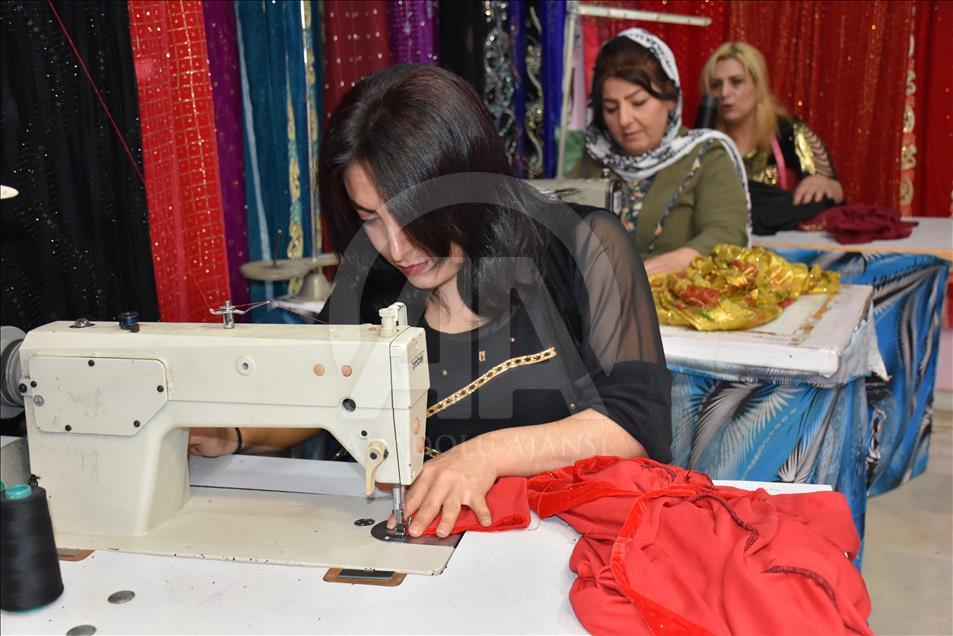 Doğuda kadınların vazgeçilmezi: "Kıras fistan"