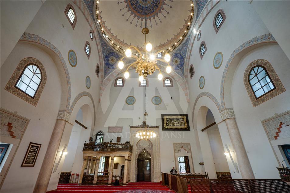 Гази Хусрев-беговата џамија: Сараевската убавица која му пркоси на времето
