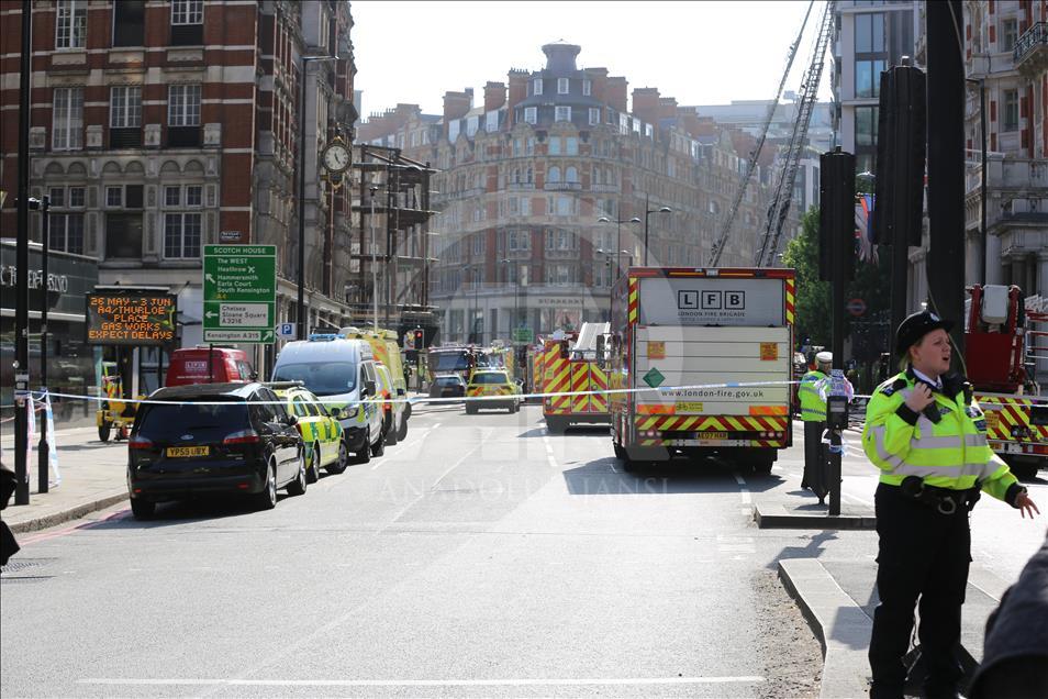 Londra’da otel yangını