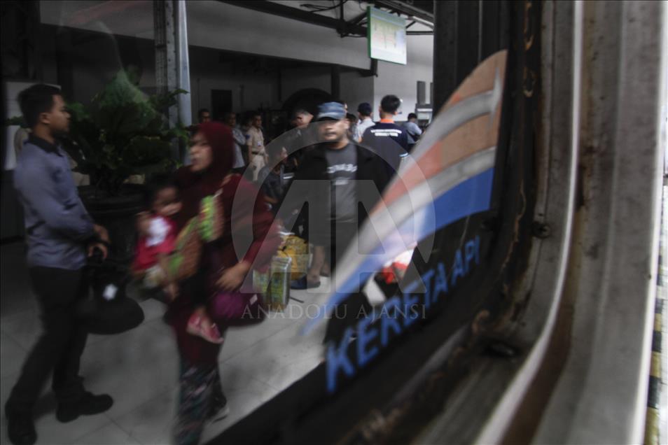 Mudik tradisi masyarakat Indonesia jelang hari raya Idul Fitri