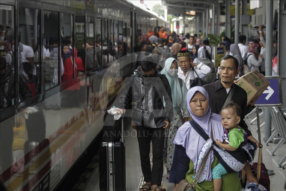 Mudik tradisi masyarakat Indonesia jelang hari raya Idul Fitri