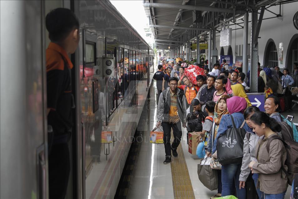 Mudik tradisi masyarakat Indonesia jelang hari raya Idul Fitri