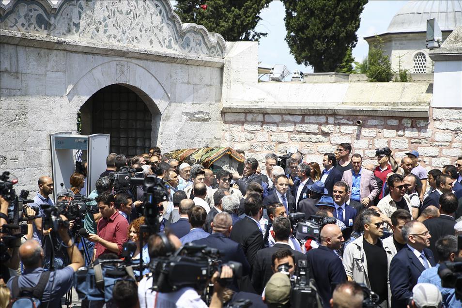 Erdoğan Demirören son yolculuğuna uğurlanıyor
