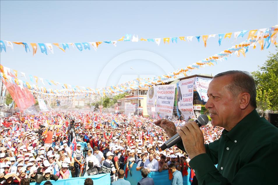 Cumhurbaşkanı Erdoğan Denizli'deki mitingde konuştu
