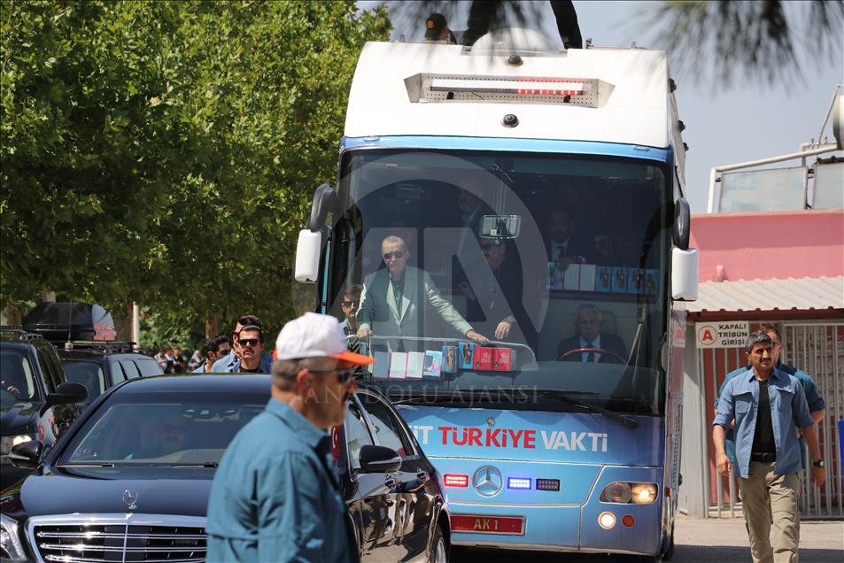 Cumhurbaşkanı Erdoğan Denizli'deki mitingde konuştu