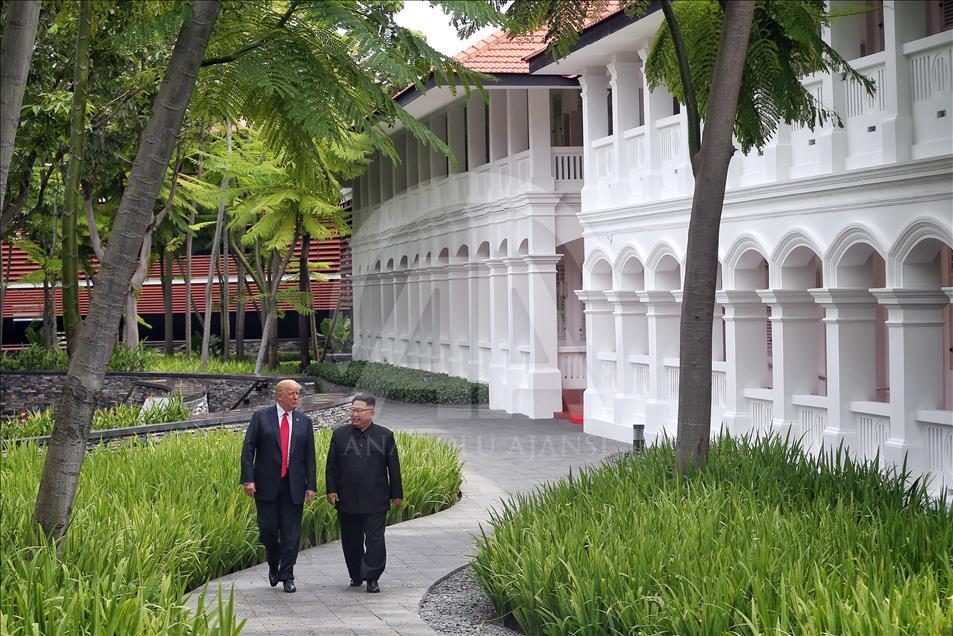 Singapur'daki tarihi zirve