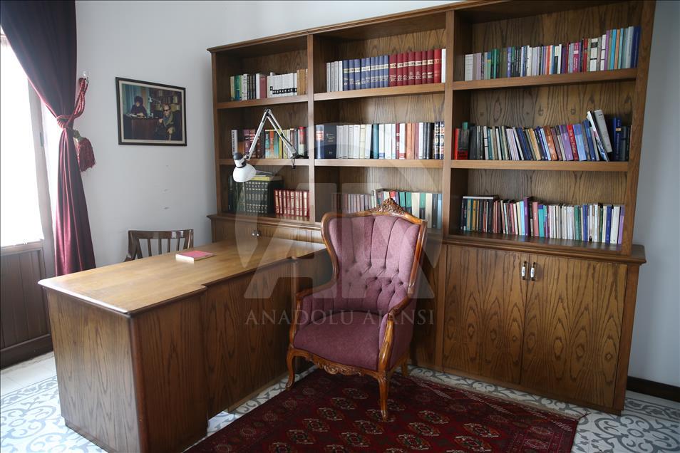 "Cemil Meriç'in eserleri ölümsüzdür"