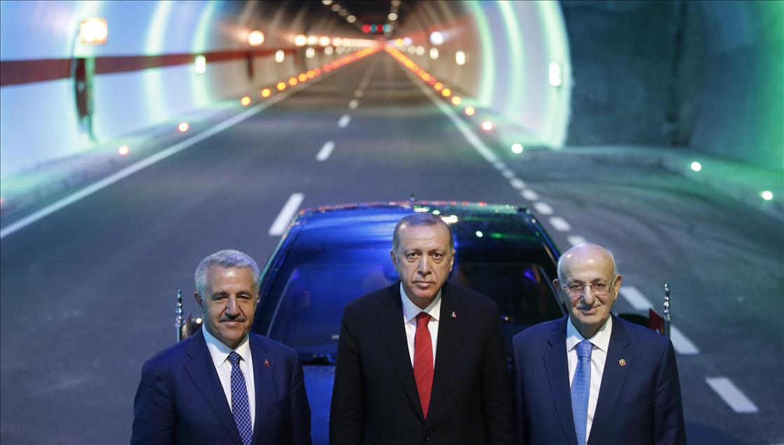 Cumhurbaşkanı Erdoğan, Ovit Tüneli'nin açılışını yaptı