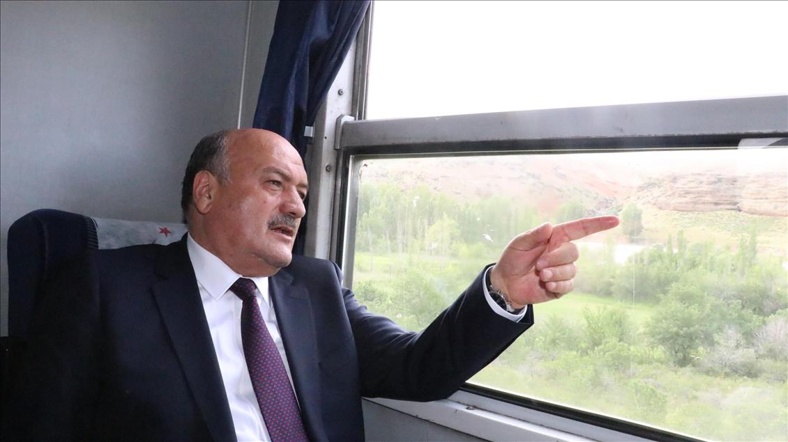 Doğu Ekspresi ile hatıralarına yolculuk yaptı