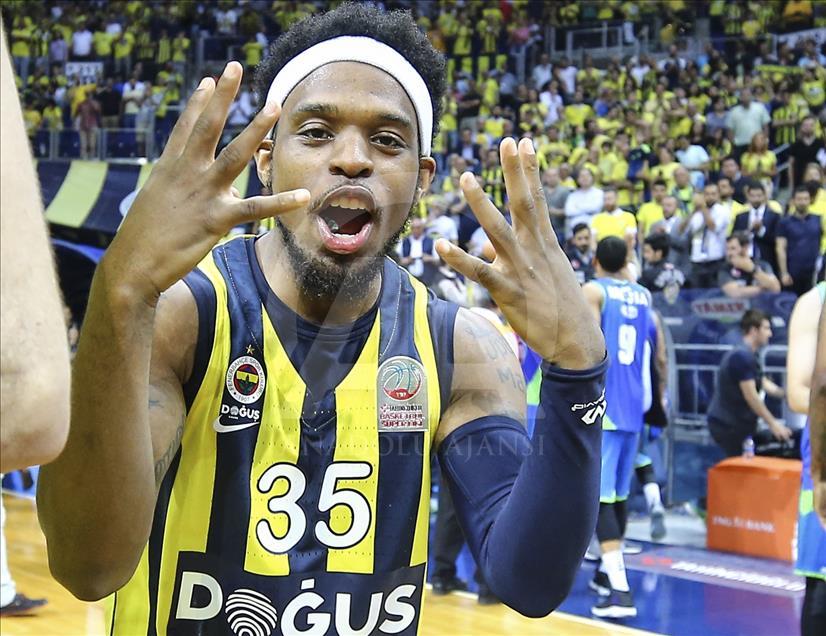 Fenerbahçe Doğuş şampiyon