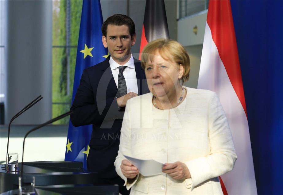 Angela Merkel y Sebastian Kurz se reúnen en Berlín