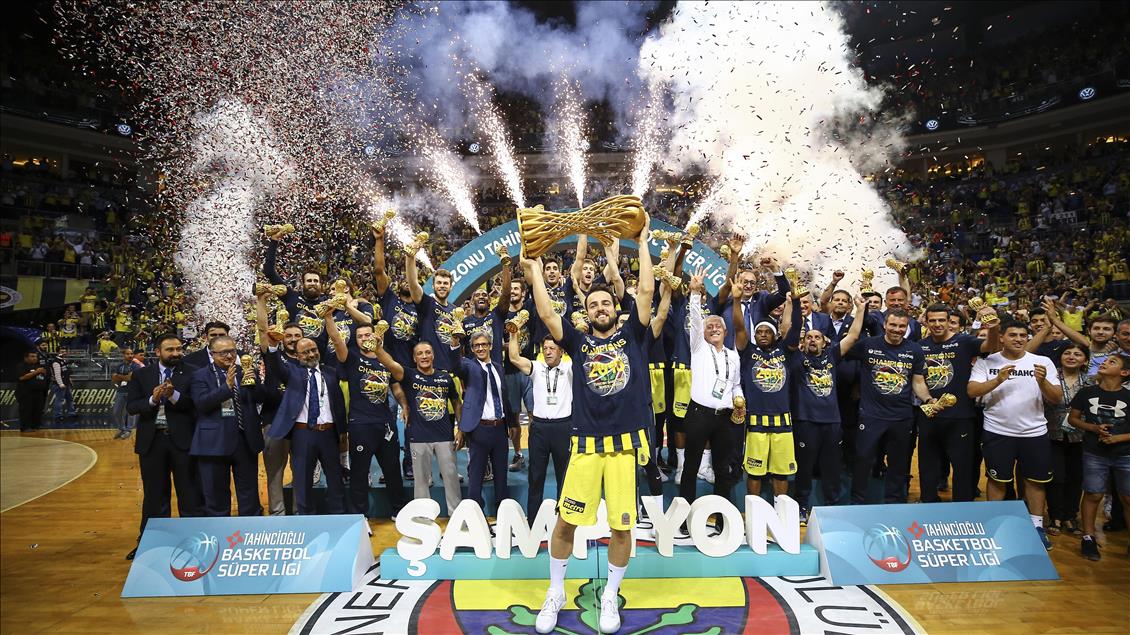 Fenerbahçe Doğuş şampiyon