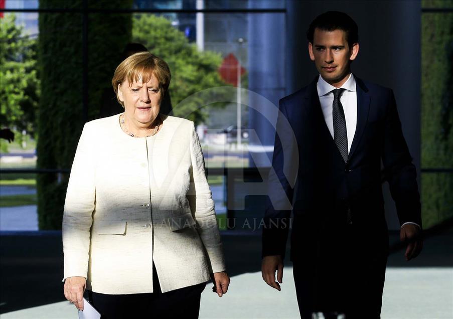 Angela Merkel y Sebastian Kurz se reúnen en Berlín